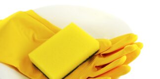 Czym można zdezynfekować oczy?